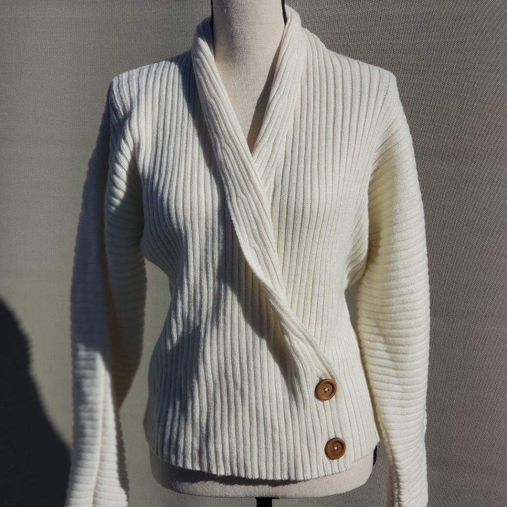 Isabella Bird Wool Oversize Button Sweater